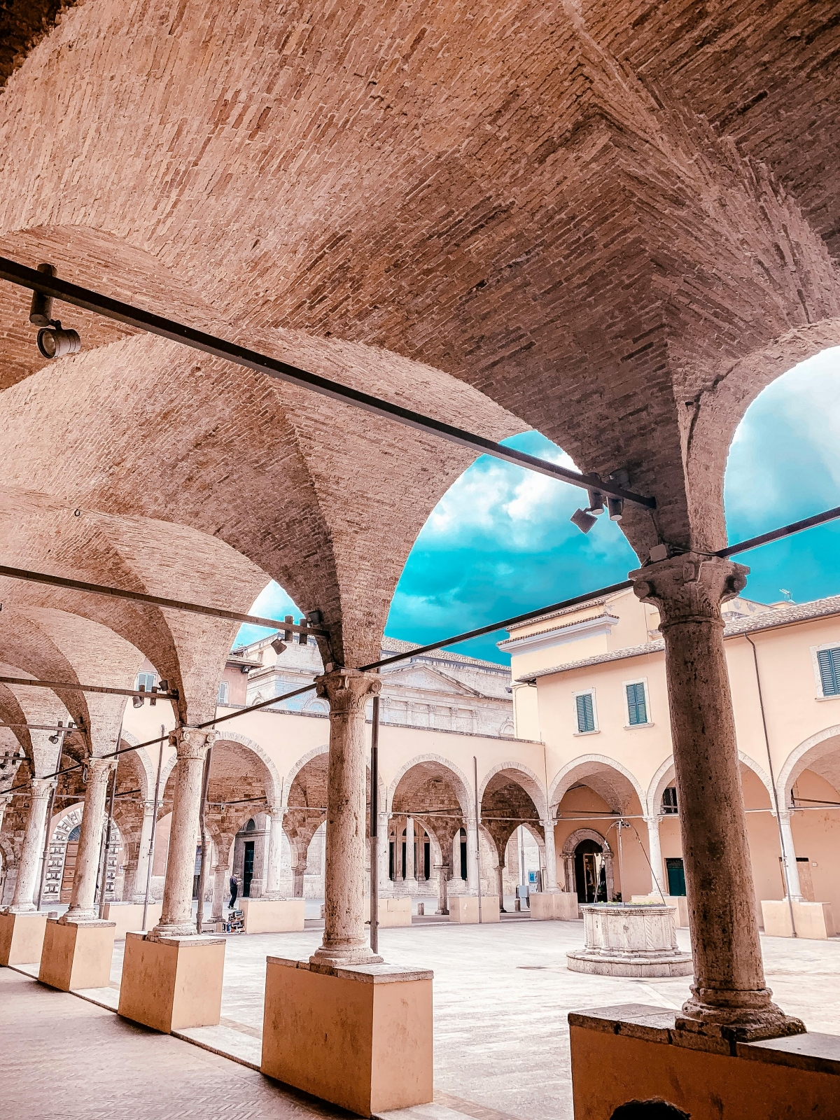 BANDO BORGHI - Sostegno a Progetti di Accoglienza Turistica nei Borghi e Centri Storici delle Marche