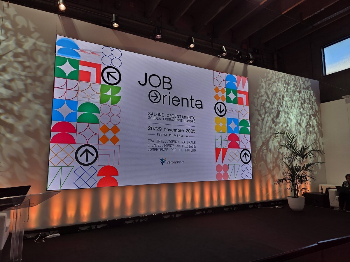 Gli studenti della 3B della “Lorenzo Lotto” protagonisti all’Evento Nazionale 2025 di “Eureka! Funziona! M.E.D.I.E.